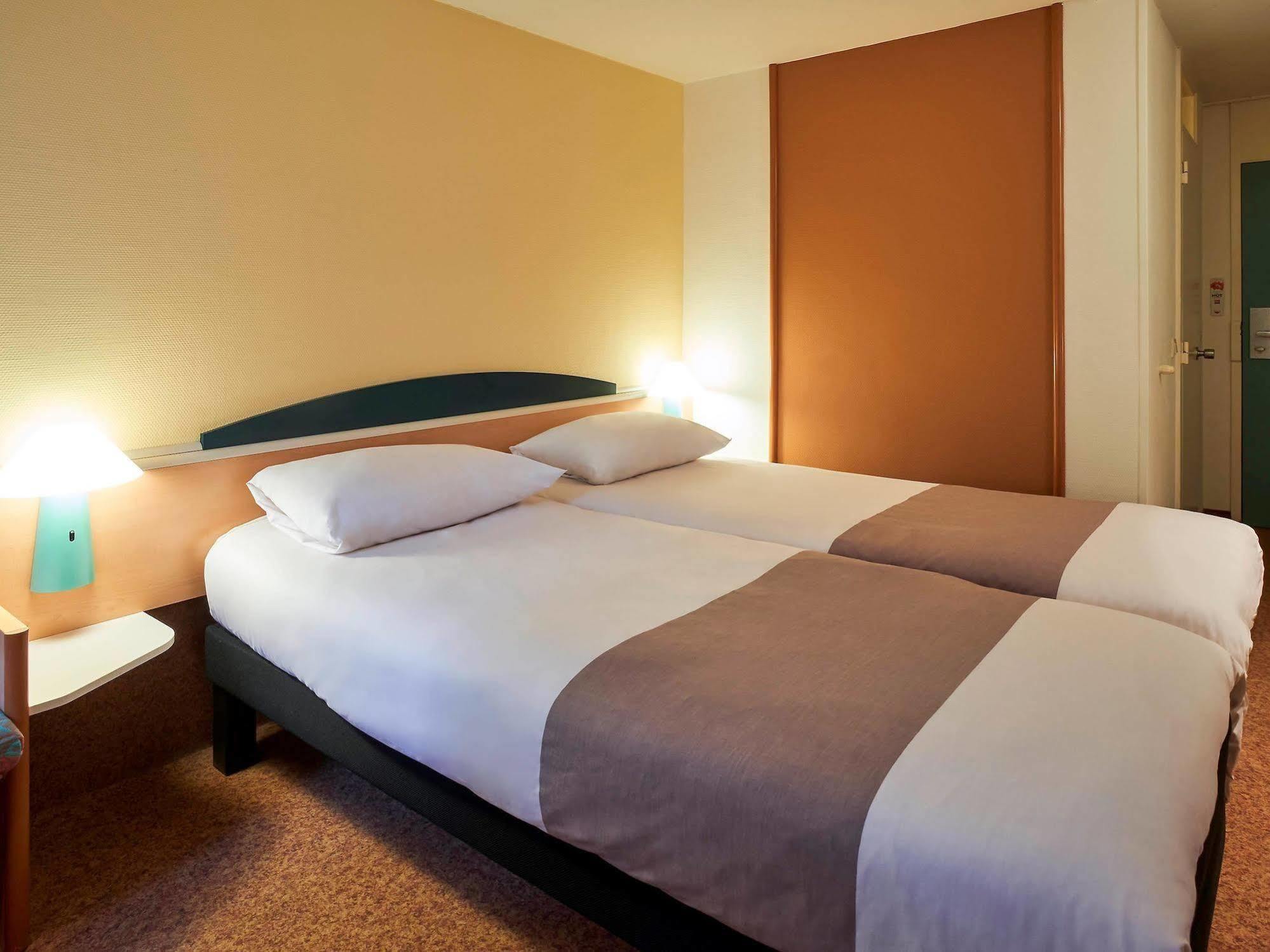 Ibis Tilburg Hotel Ngoại thất bức ảnh
